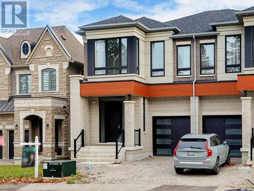 119A Bond Crescent, Richmond Hill, ON - Outdoor With Facade