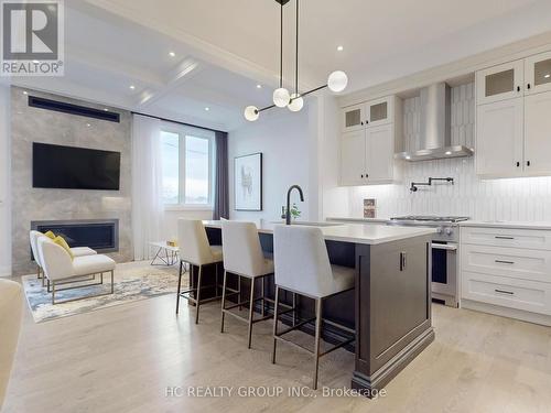 119A Bond Crescent, Richmond Hill, ON - Indoor Photo Showing Kitchen With Fireplace With Upgraded Kitchen