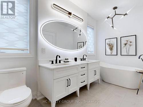 119A Bond Crescent, Richmond Hill, ON - Indoor Photo Showing Bathroom