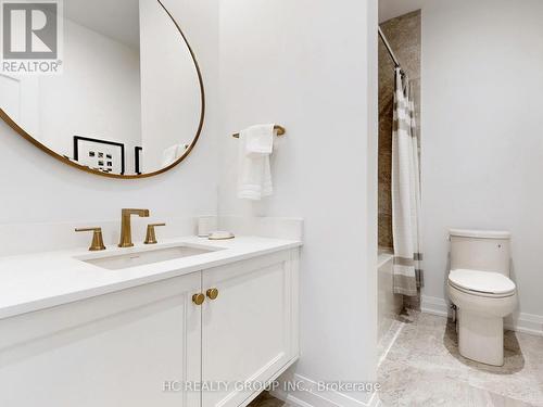 119A Bond Crescent, Richmond Hill, ON - Indoor Photo Showing Bathroom