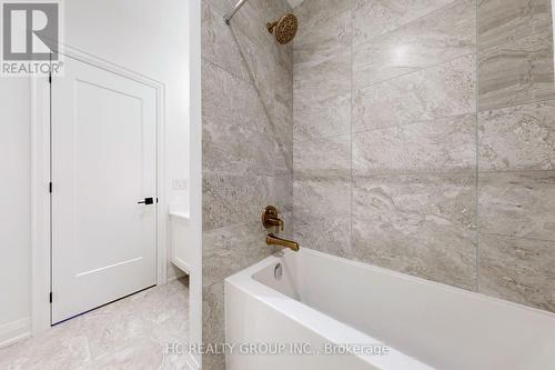 119A Bond Crescent, Richmond Hill, ON - Indoor Photo Showing Bathroom