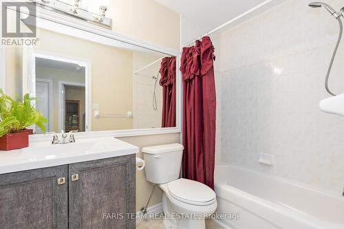 37 Player Drive, Barrie, ON - Indoor Photo Showing Bathroom