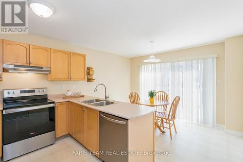 37 Player Drive, Barrie, ON - Indoor Photo Showing Kitchen With Double Sink