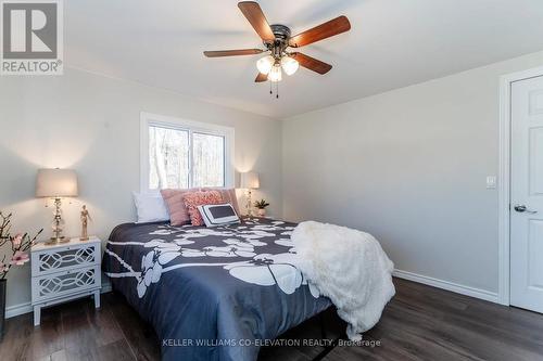 17 - 5263 Elliott Sideroad, Tay, ON - Indoor Photo Showing Bedroom