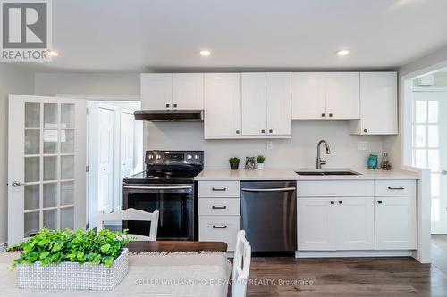 17 - 5263 Elliott Sideroad, Tay, ON - Indoor Photo Showing Kitchen With Double Sink