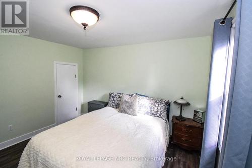 850 David Street, Welland (Lincoln/Crowland), ON - Indoor Photo Showing Bedroom