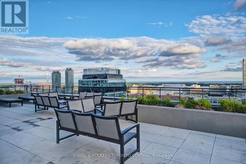 1915 - 460 Adelaide Street E, Toronto, ON - Outdoor With View