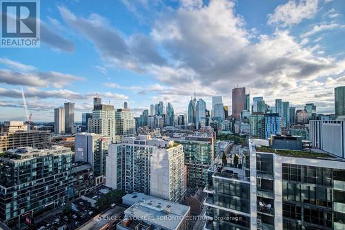 1915 - 460 Adelaide Street E, Toronto, ON - Outdoor With View