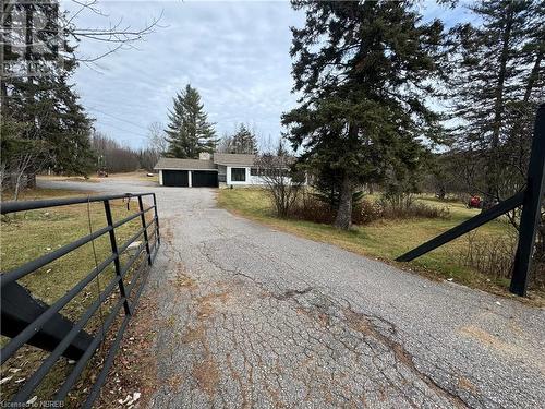 View of street - 3877 Hwy 17 E, Mattawa, ON - Outdoor