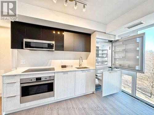 515 - 308 Jarvis Street, Toronto, ON - Indoor Photo Showing Kitchen With Upgraded Kitchen