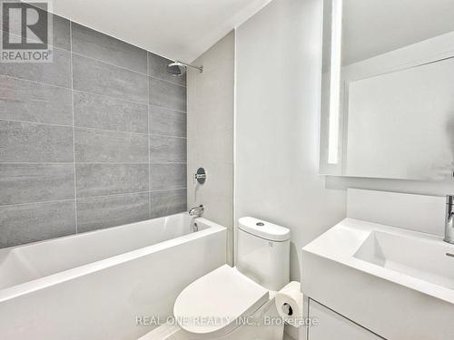 515 - 308 Jarvis Street, Toronto, ON - Indoor Photo Showing Bathroom