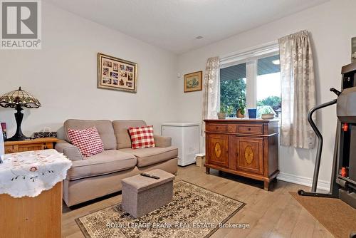 159 Tresane Street, Oshawa (Vanier), ON - Indoor Photo Showing Living Room