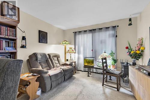 524 Egerton Street, London, ON - Indoor Photo Showing Other Room