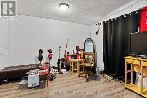 3069 Empire Place, Niagara Falls, ON - Indoor Photo Showing Other Room