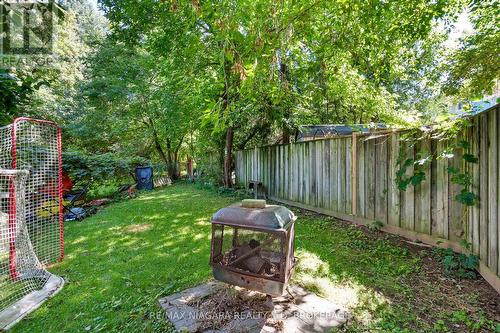 3069 Empire Place, Niagara Falls, ON - Outdoor With Backyard