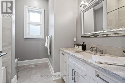 13 Francesco Crescent, St. Catharines, ON - Indoor Photo Showing Bathroom