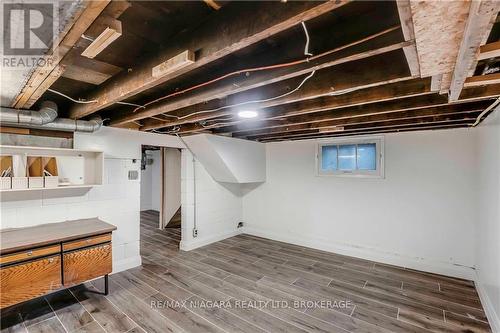 5020 Fifth Avenue, Niagara Falls, ON - Indoor Photo Showing Basement