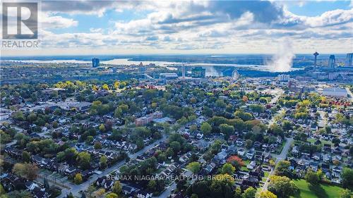 5020 Fifth Avenue, Niagara Falls, ON - Outdoor With View