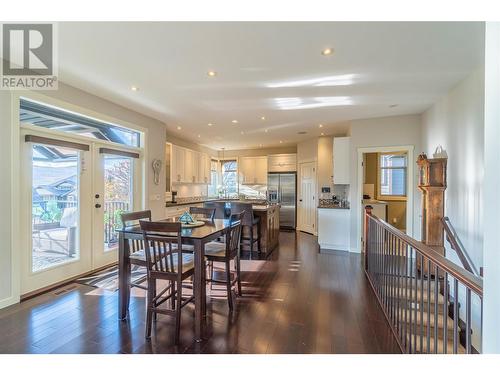 1821 Ironwood Crescent, Kamloops, BC - Indoor Photo Showing Dining Room