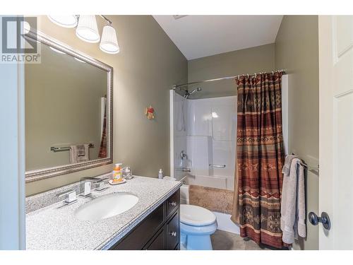 1821 Ironwood Crescent, Kamloops, BC - Indoor Photo Showing Bathroom