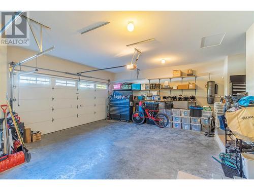 1821 Ironwood Crescent, Kamloops, BC - Indoor Photo Showing Garage