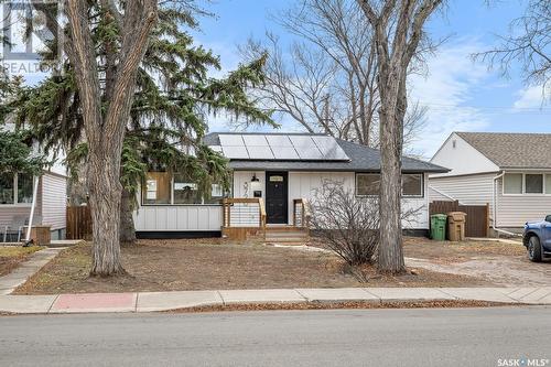 3726 Argyle Road, Regina, SK - Outdoor