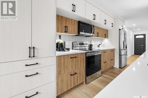 3726 Argyle Road, Regina, SK - Indoor Photo Showing Kitchen