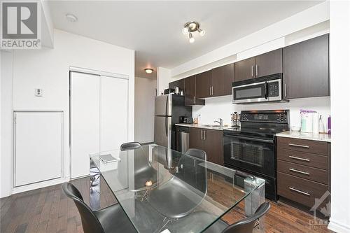 429 Kent Street Unit#425, Ottawa, ON - Indoor Photo Showing Kitchen