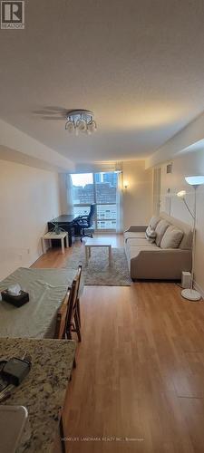 2104 - 761 Bay Street, Toronto, ON - Indoor