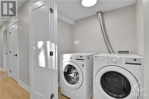 2nd floor laundry - 191 Kipp Street, Ottawa, ON - Indoor Photo Showing Laundry Room