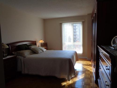 Chambre Ã  coucher principale - 7275 Av. De Beaufort, Montréal (Anjou), QC - Indoor Photo Showing Bedroom