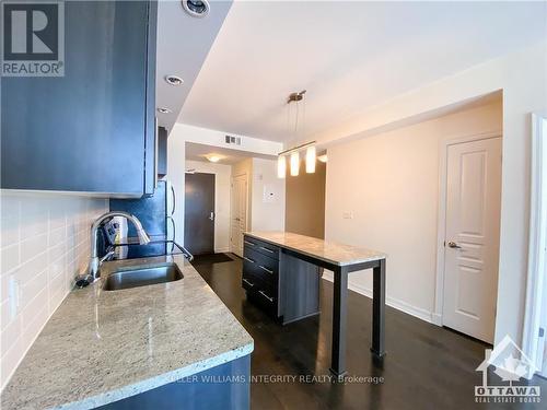 808 - 238 Besserer Street, Ottawa, ON - Indoor Photo Showing Kitchen