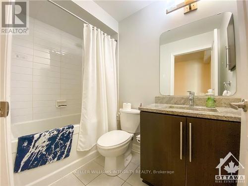 808 - 238 Besserer Street, Ottawa, ON - Indoor Photo Showing Bathroom