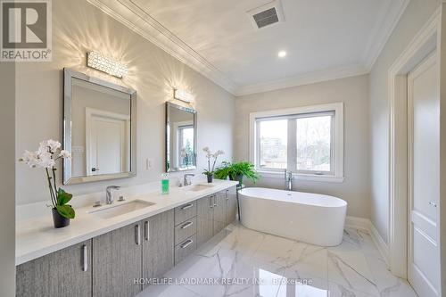 110 Mcallister Road, Toronto, ON - Indoor Photo Showing Bathroom