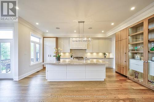 110 Mcallister Road, Toronto, ON - Indoor Photo Showing Kitchen With Upgraded Kitchen