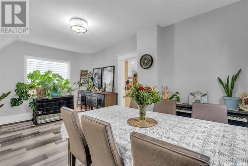 423 D Avenue S, Saskatoon, SK - Indoor Photo Showing Dining Room