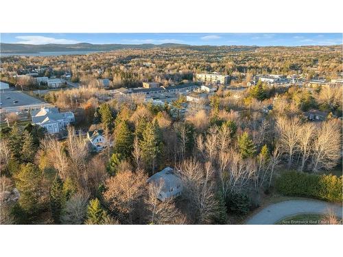 2 Ian Cres, Rothesay, NB 