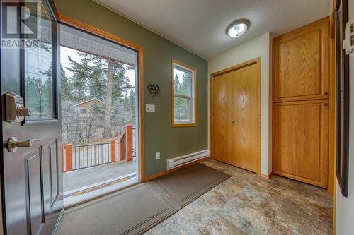 Entrance lobby - large closets - 4880 James Street, Fairmont Hot Springs, BC - Indoor Photo Showing Other Room