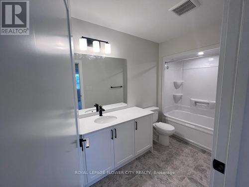 36 Dusenbury Drive, Loyalist, ON - Indoor Photo Showing Bathroom