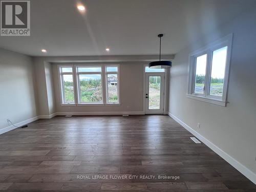 36 Dusenbury Drive, Loyalist, ON - Indoor Photo Showing Other Room