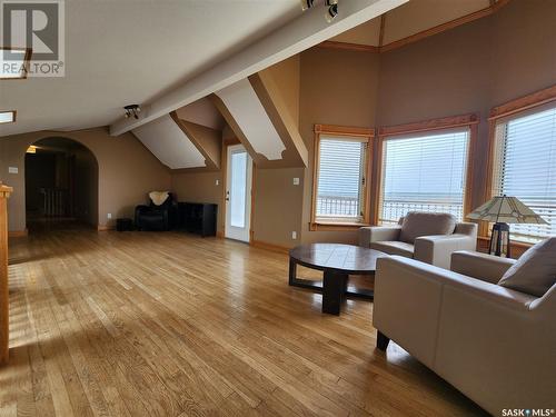 424 Abel Drive, Crooked Lake, SK - Indoor Photo Showing Other Room