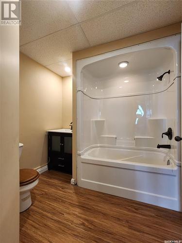 424 Abel Drive, Crooked Lake, SK - Indoor Photo Showing Bathroom