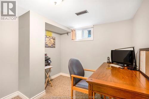 17 Tweedsmuir Avenue East, Chatham, ON - Indoor Photo Showing Office