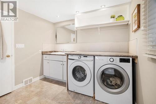 17 Tweedsmuir Avenue East, Chatham, ON - Indoor Photo Showing Laundry Room