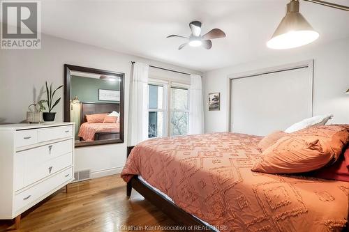 17 Tweedsmuir Avenue East, Chatham, ON - Indoor Photo Showing Bedroom