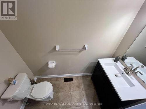 22 Twistleton Street, Caledon, ON - Indoor Photo Showing Bathroom