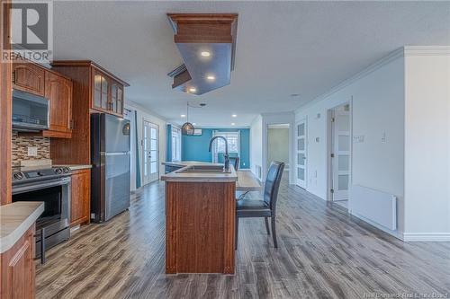 653 Rue Principale, Beresford, NB - Indoor Photo Showing Kitchen