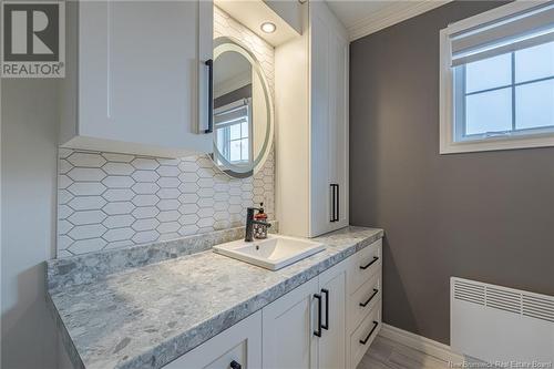 653 Rue Principale, Beresford, NB - Indoor Photo Showing Bathroom