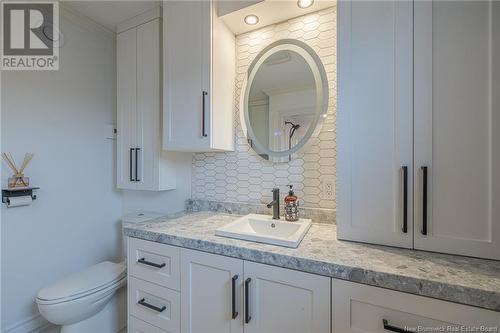 653 Rue Principale, Beresford, NB - Indoor Photo Showing Bathroom