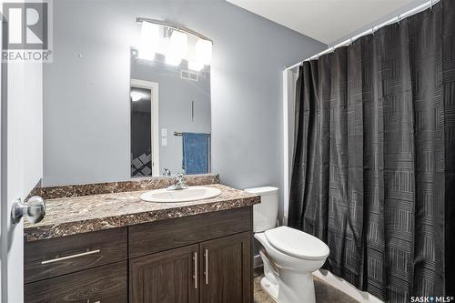 133 Cowan Crescent, Martensville, SK - Indoor Photo Showing Bathroom